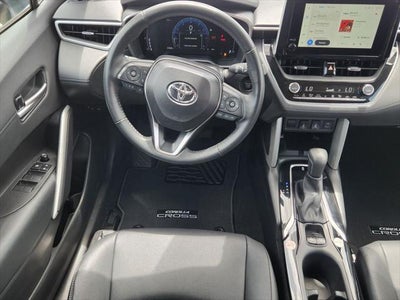 2025 Toyota Corolla Cross XLE