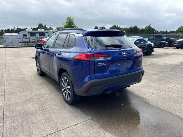 2025 Toyota Corolla Cross XLE
