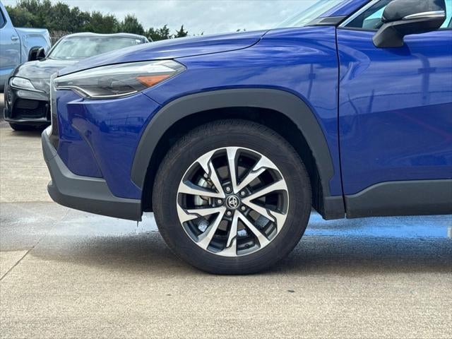 2025 Toyota Corolla Cross XLE