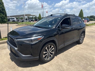 2024 Toyota Corolla Cross XLE