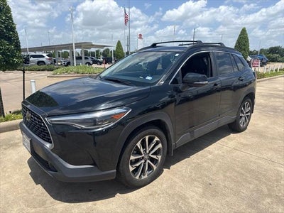 2024 Toyota Corolla Cross XLE