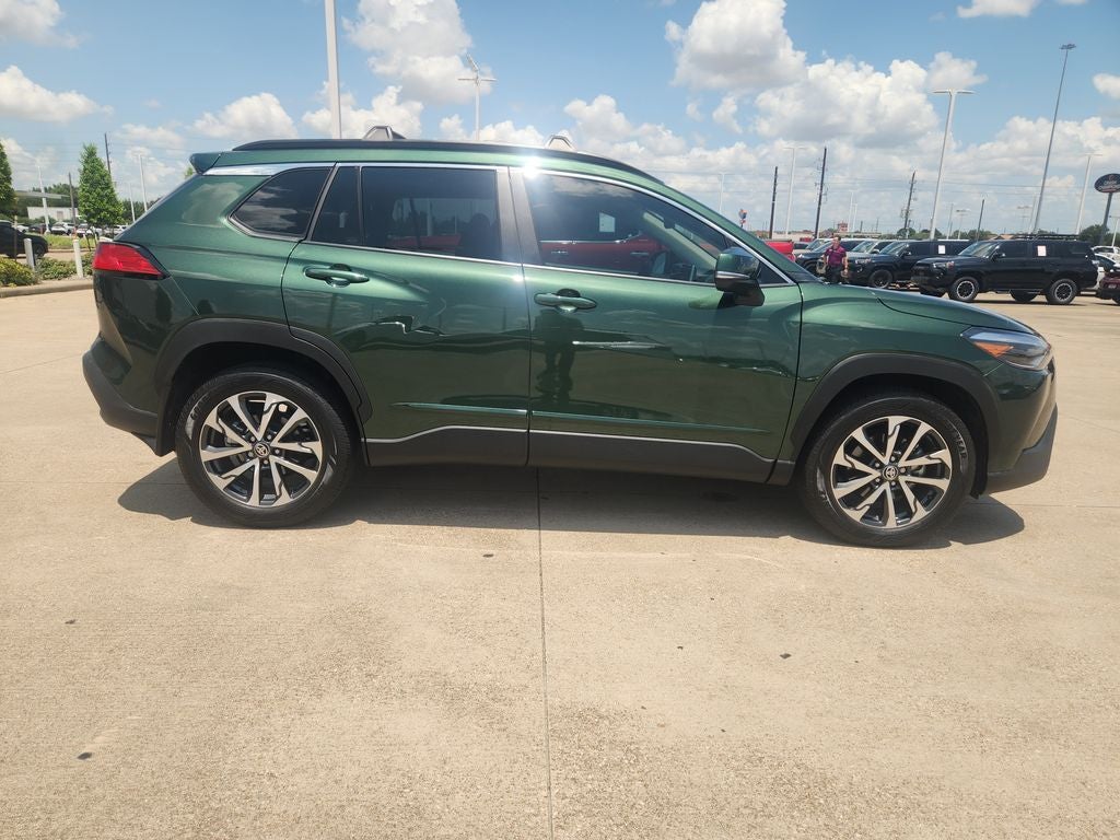 2024 Toyota Corolla Cross XLE
