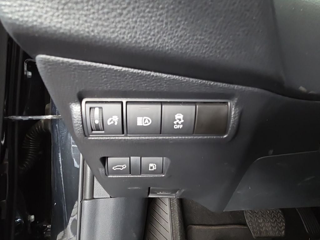 2023 Toyota Corolla Cross Hybrid Hybrid XSE
