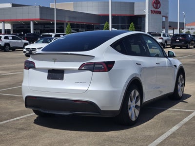 2024 Tesla Model Y Long Range