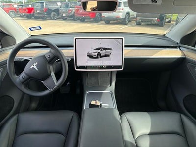 2024 Tesla Model Y Long Range