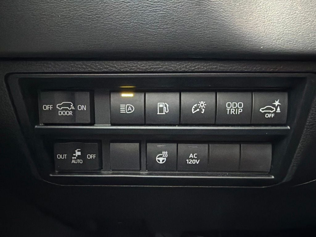 2023 Toyota Sequoia Platinum