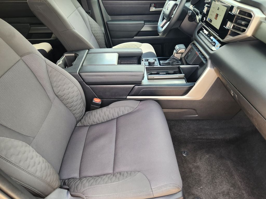 2025 Toyota Sequoia SR5