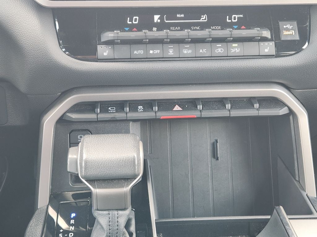 2025 Toyota Sequoia SR5