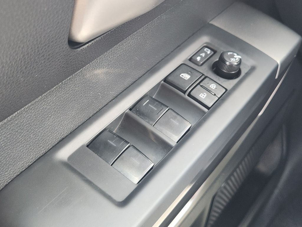 2025 Toyota Sequoia SR5