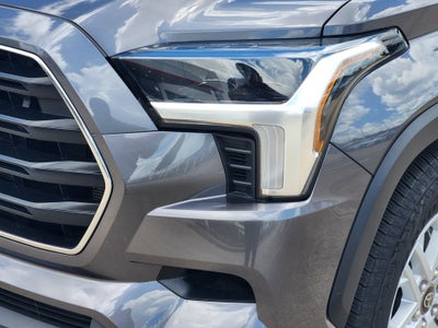 2025 Toyota Sequoia SR5