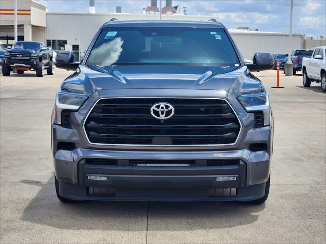 2025 Toyota Sequoia SR5