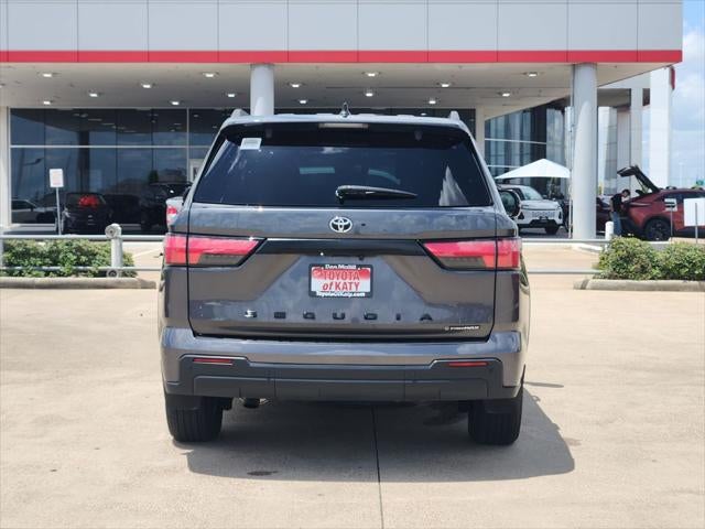2025 Toyota Sequoia SR5