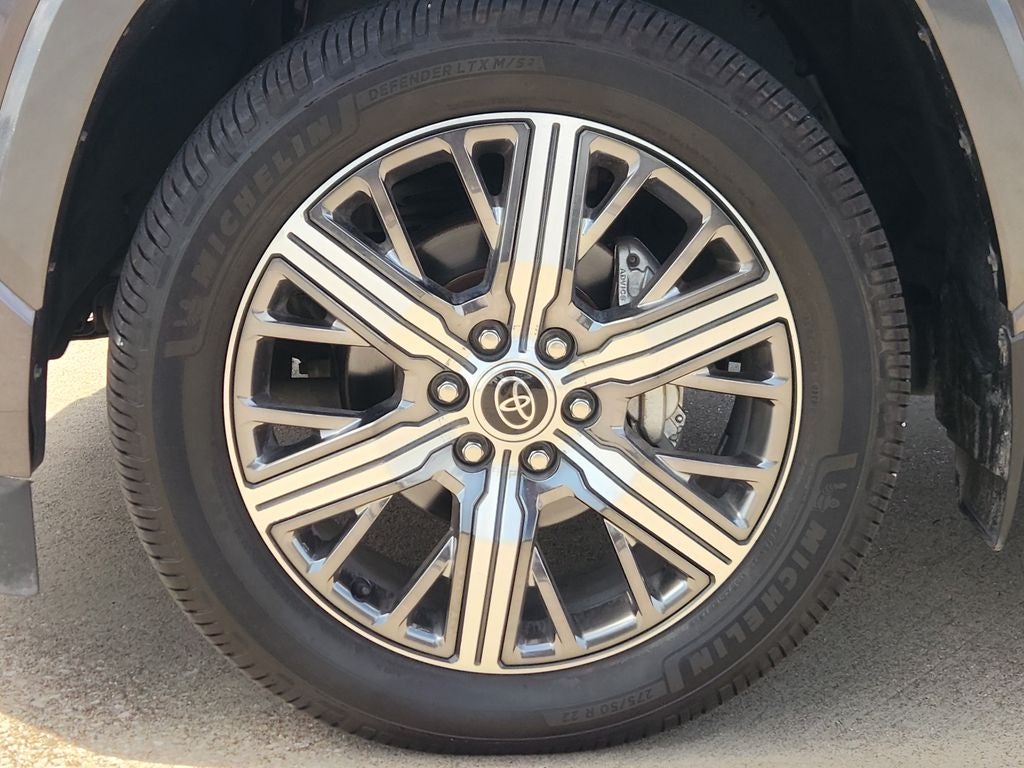 2023 Toyota Sequoia Capstone