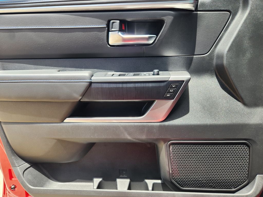 2025 Toyota Sequoia Platinum