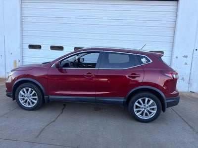 2021 Nissan Rogue Sport SV