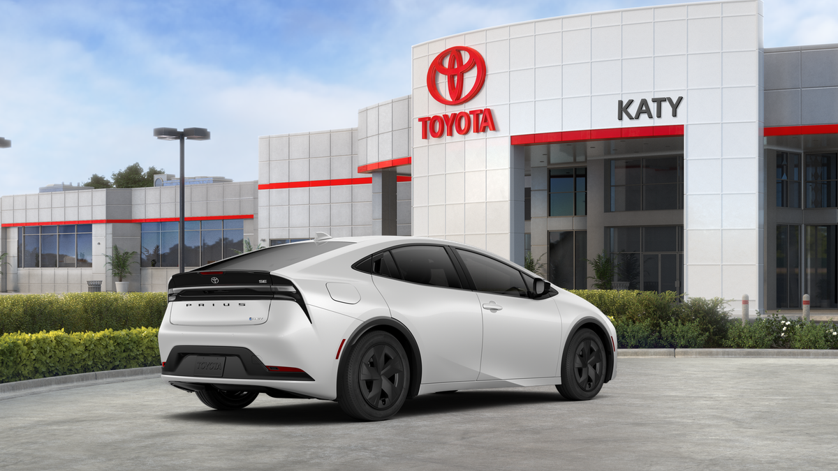 2027 Toyota Prius Plug-in Hybrid SE