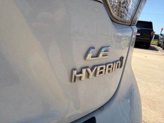 2024 Toyota Corolla Hybrid LE