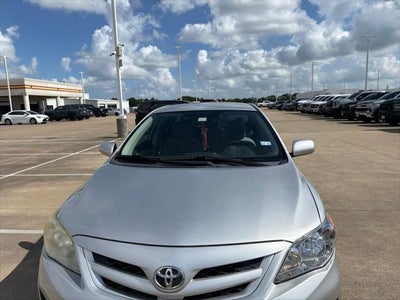 2011 Toyota COROLLA LE