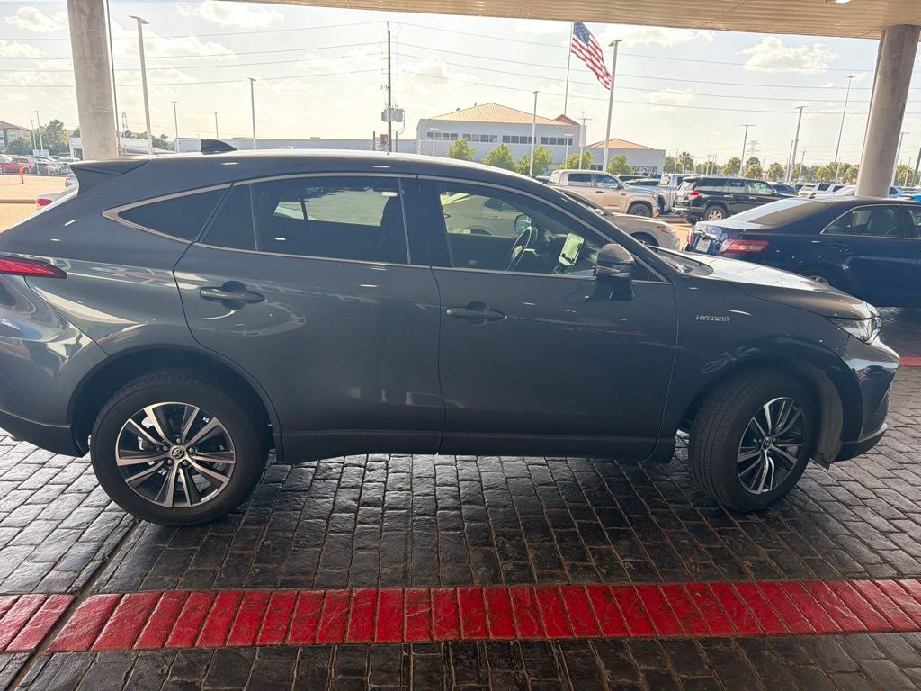 2021 Toyota Venza LE