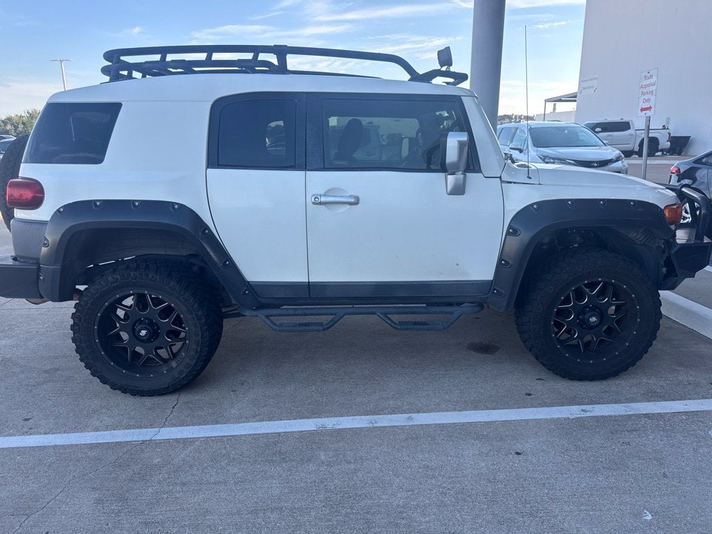 2013 Toyota FJ Cruiser Base