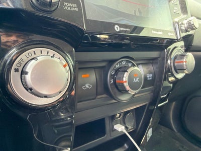 2021 Toyota 4Runner Venture