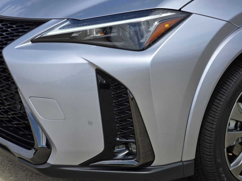 2025 Lexus UX Hybrid 300h F SPORT Design