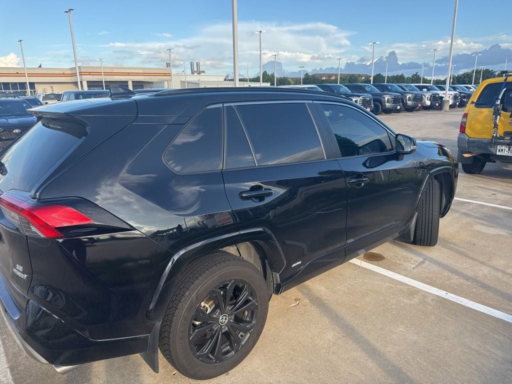 2023 Toyota RAV4 Hybrid SE