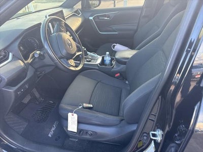2023 Toyota RAV4 Hybrid SE
