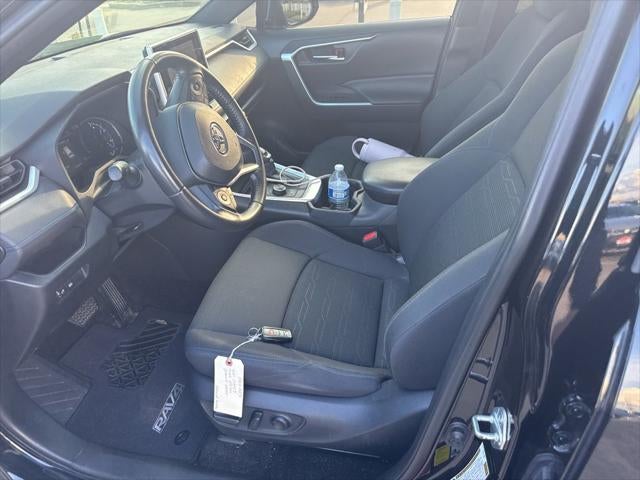2023 Toyota RAV4 Hybrid SE