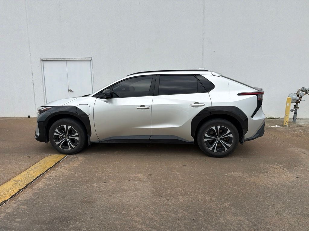 2024 Toyota bZ4X XLE