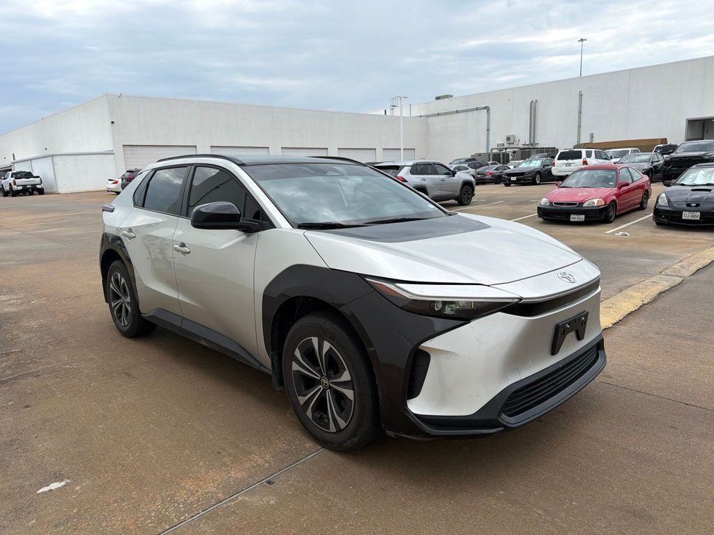 2024 Toyota bZ4X XLE