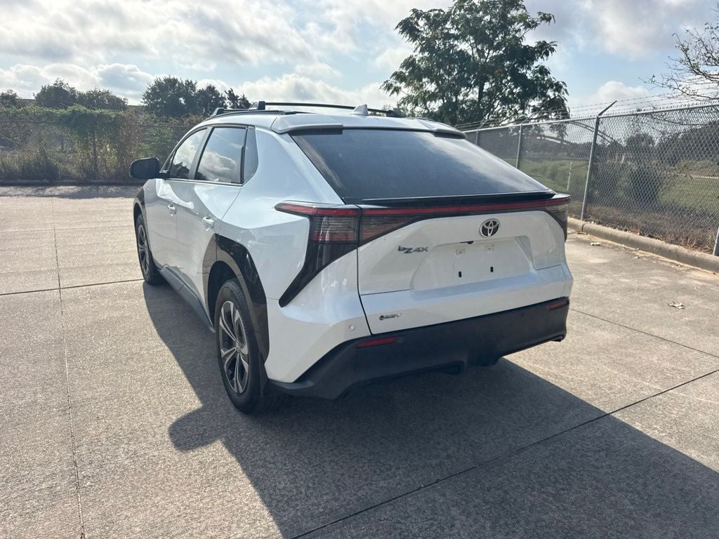 2024 Toyota bZ4X XLE