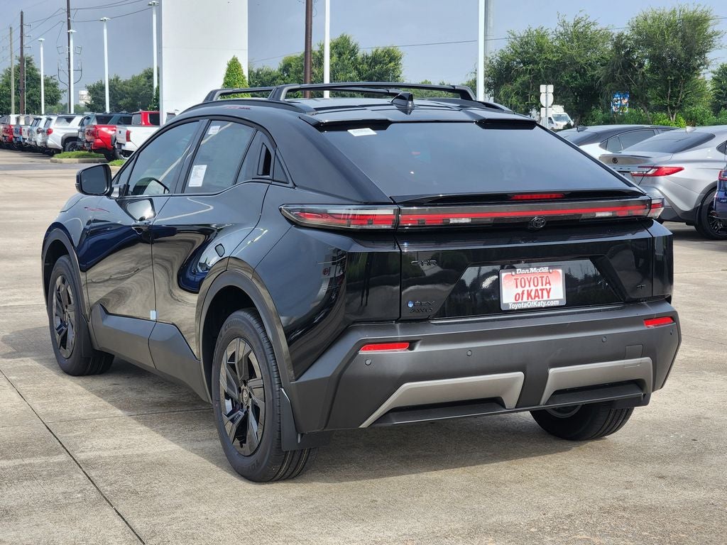 2026 Toyota C-HR SE