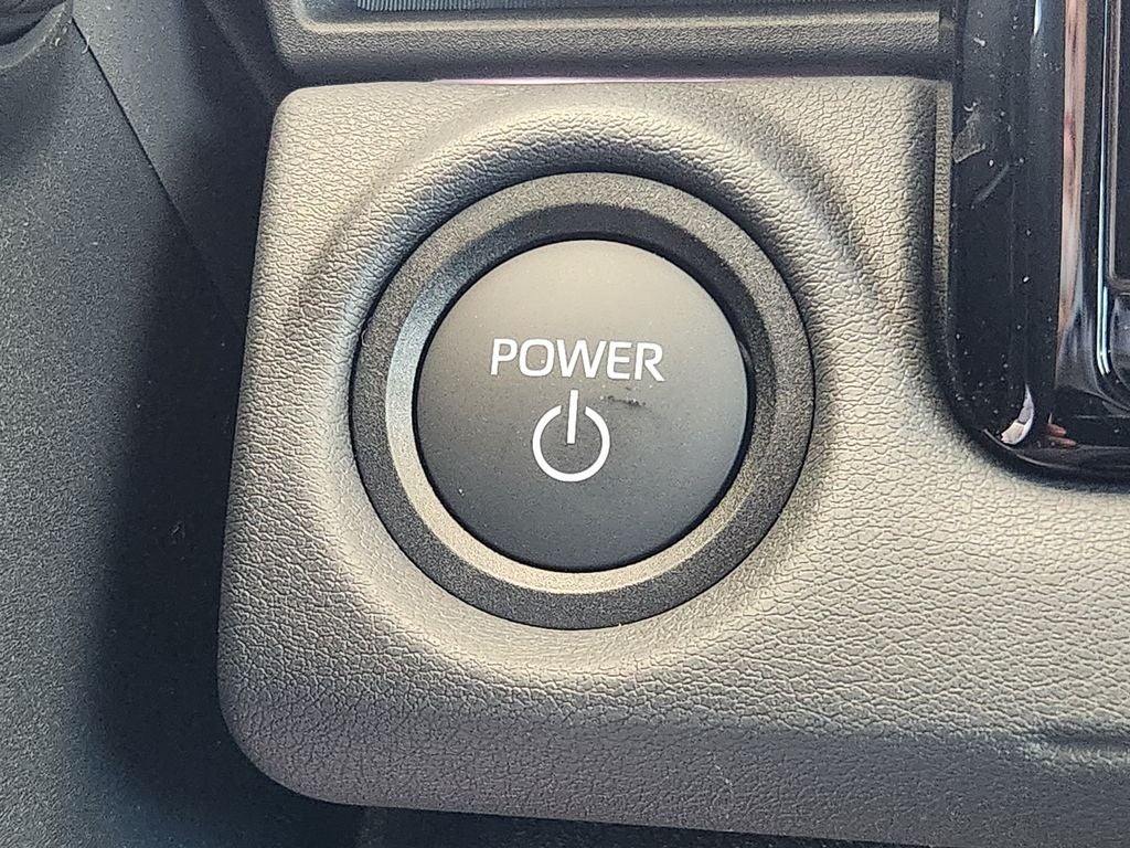 2026 Toyota C-HR SE