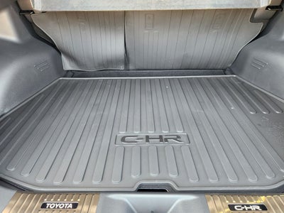 2026 Toyota C-HR SE