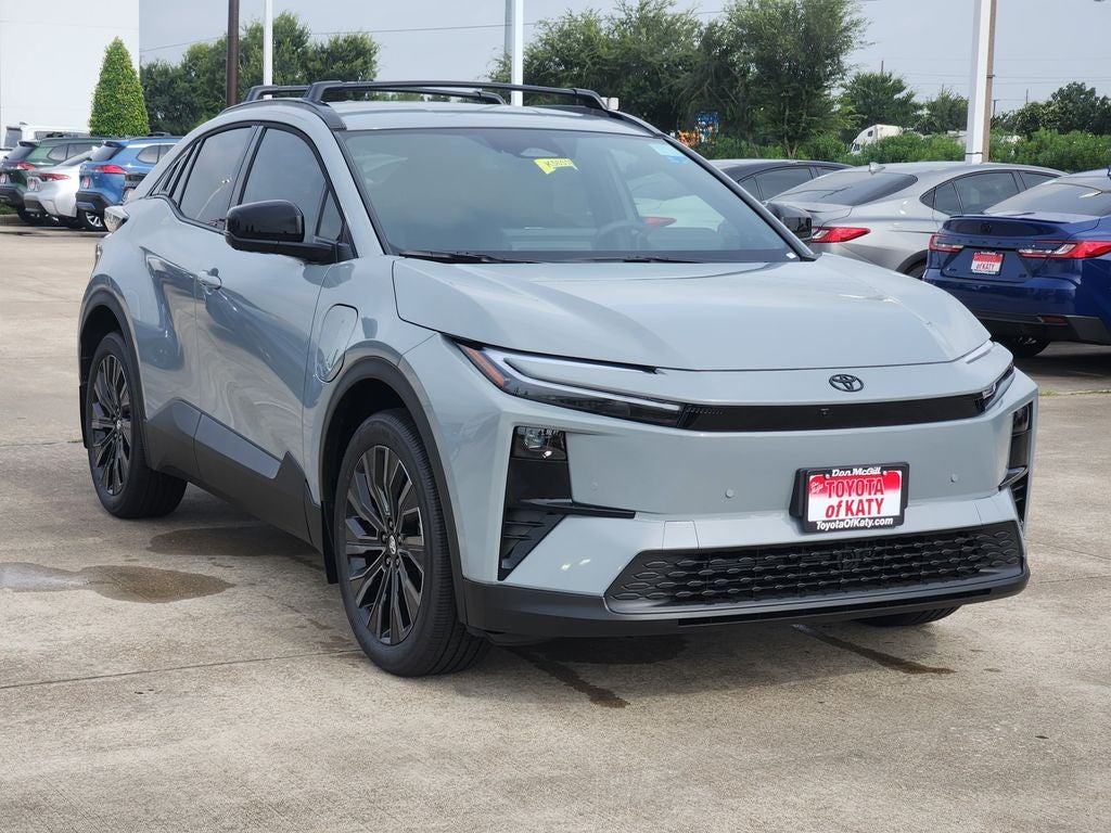 2026 Toyota C-HR XSE