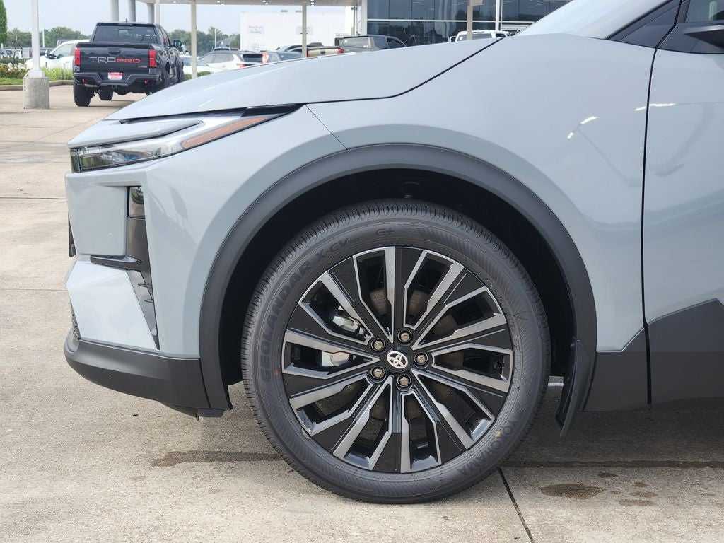2026 Toyota C-HR XSE