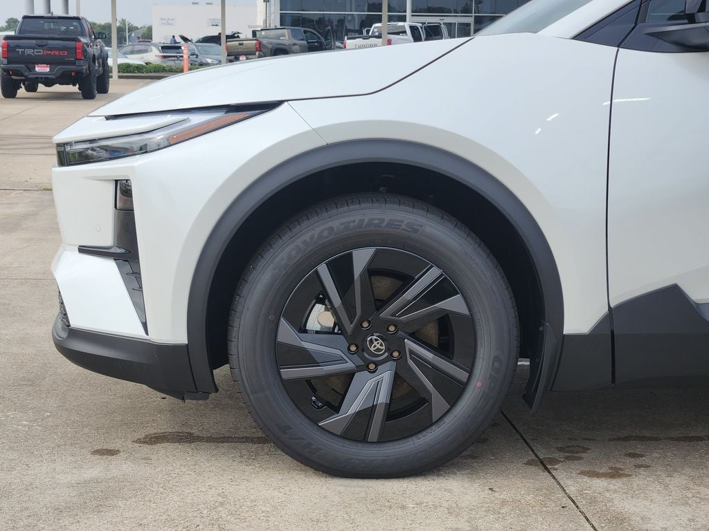 2026 Toyota C-HR SE