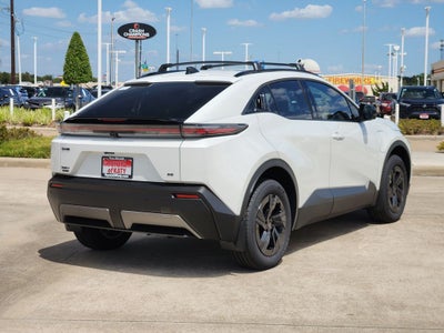 2026 Toyota C-HR SE