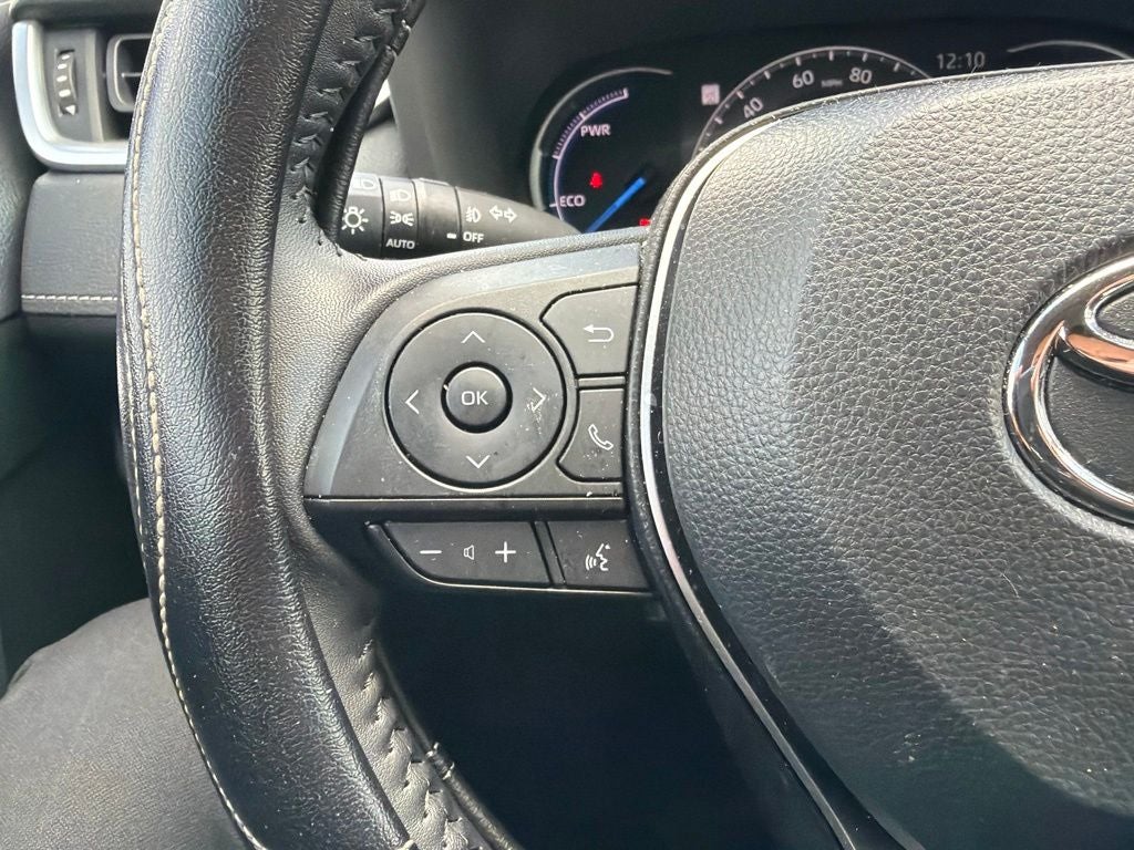 2025 Toyota RAV4 Hybrid XLE Premium