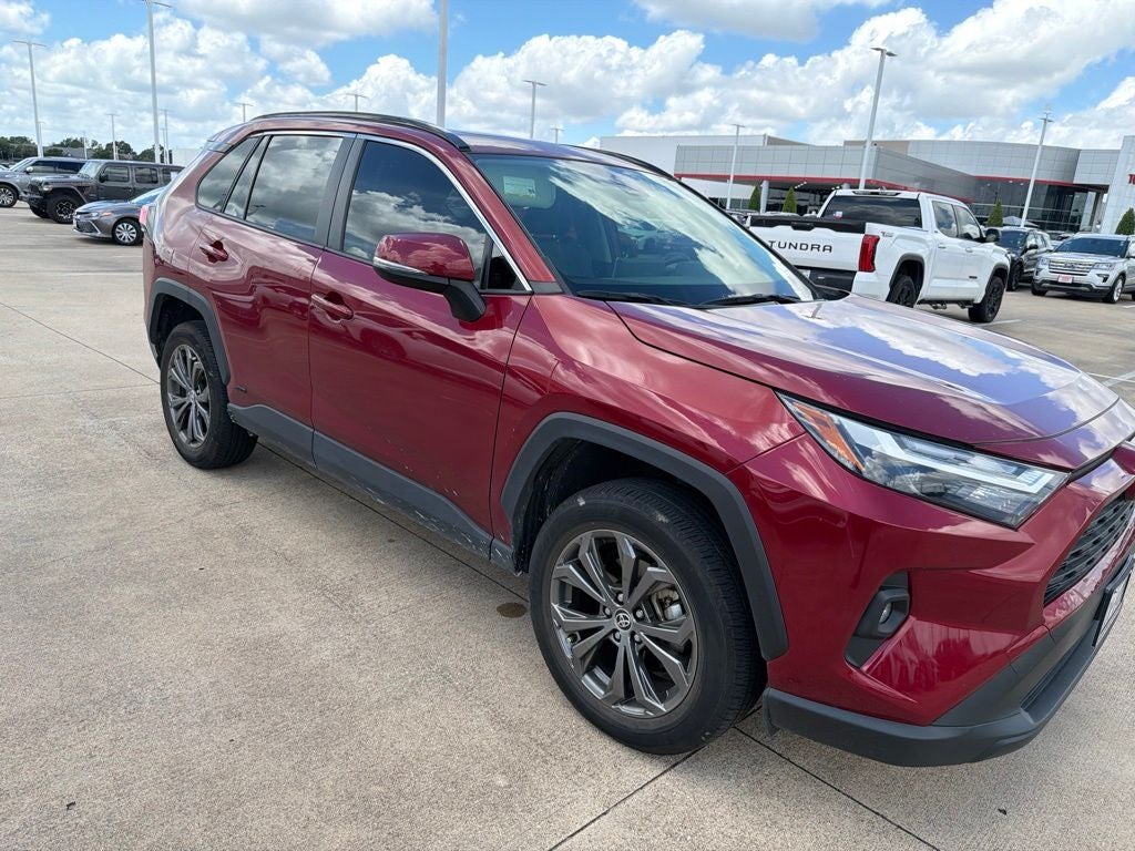 2025 Toyota RAV4 Hybrid XLE Premium