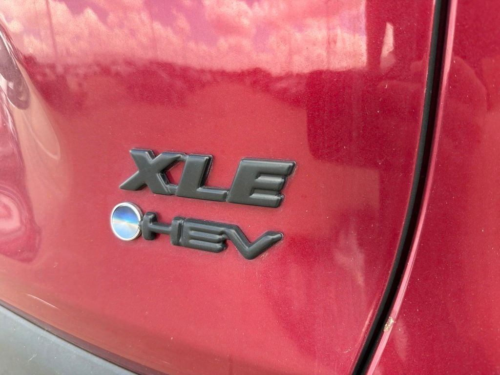 2025 Toyota RAV4 Hybrid XLE Premium