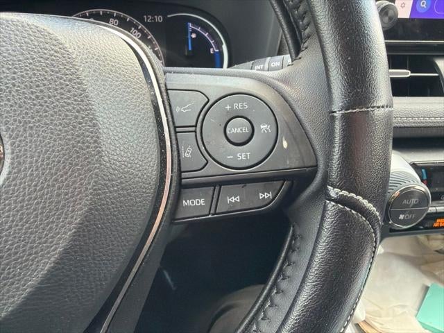2025 Toyota RAV4 Hybrid XLE Premium