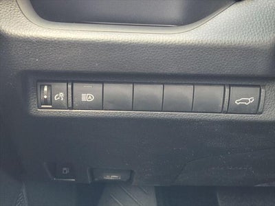 2025 Toyota RAV4 Hybrid XLE Premium