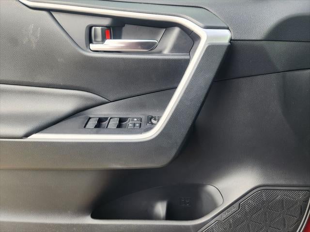 2025 Toyota RAV4 Hybrid XLE Premium