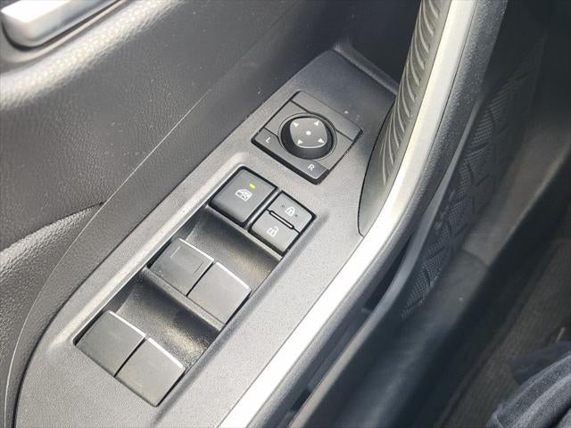 2025 Toyota RAV4 Hybrid XLE Premium