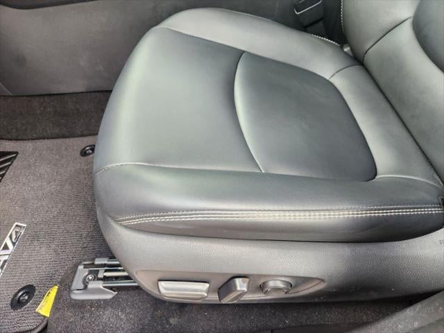2025 Toyota RAV4 Hybrid XLE Premium