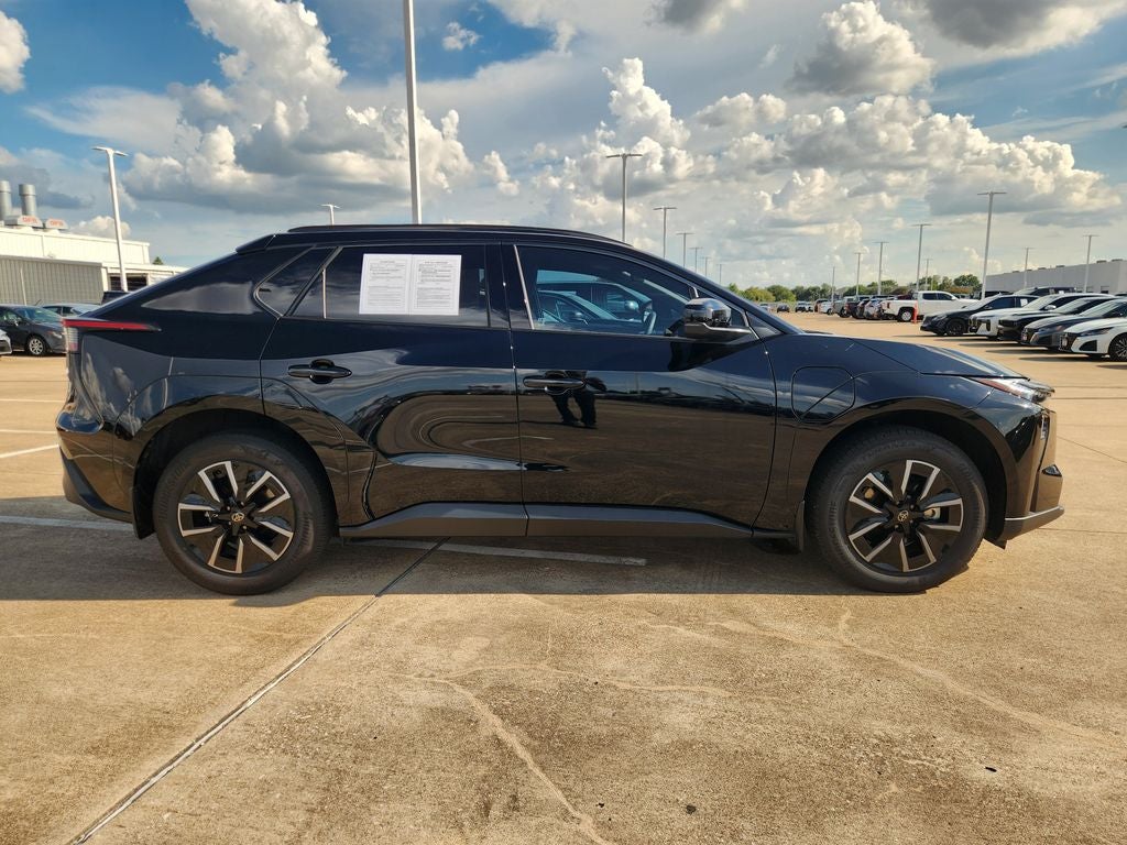 2026 Toyota bZ XLE Plus