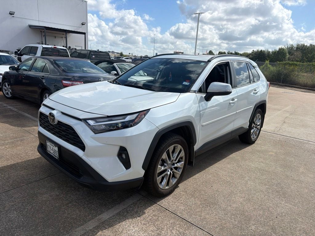2024 Toyota RAV4 XLE Premium