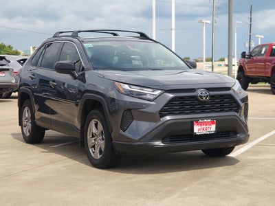 2025 Toyota RAV4 Hybrid LE